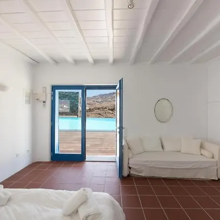 Mykonian Private 2 Bd With Private Pool * פטליה